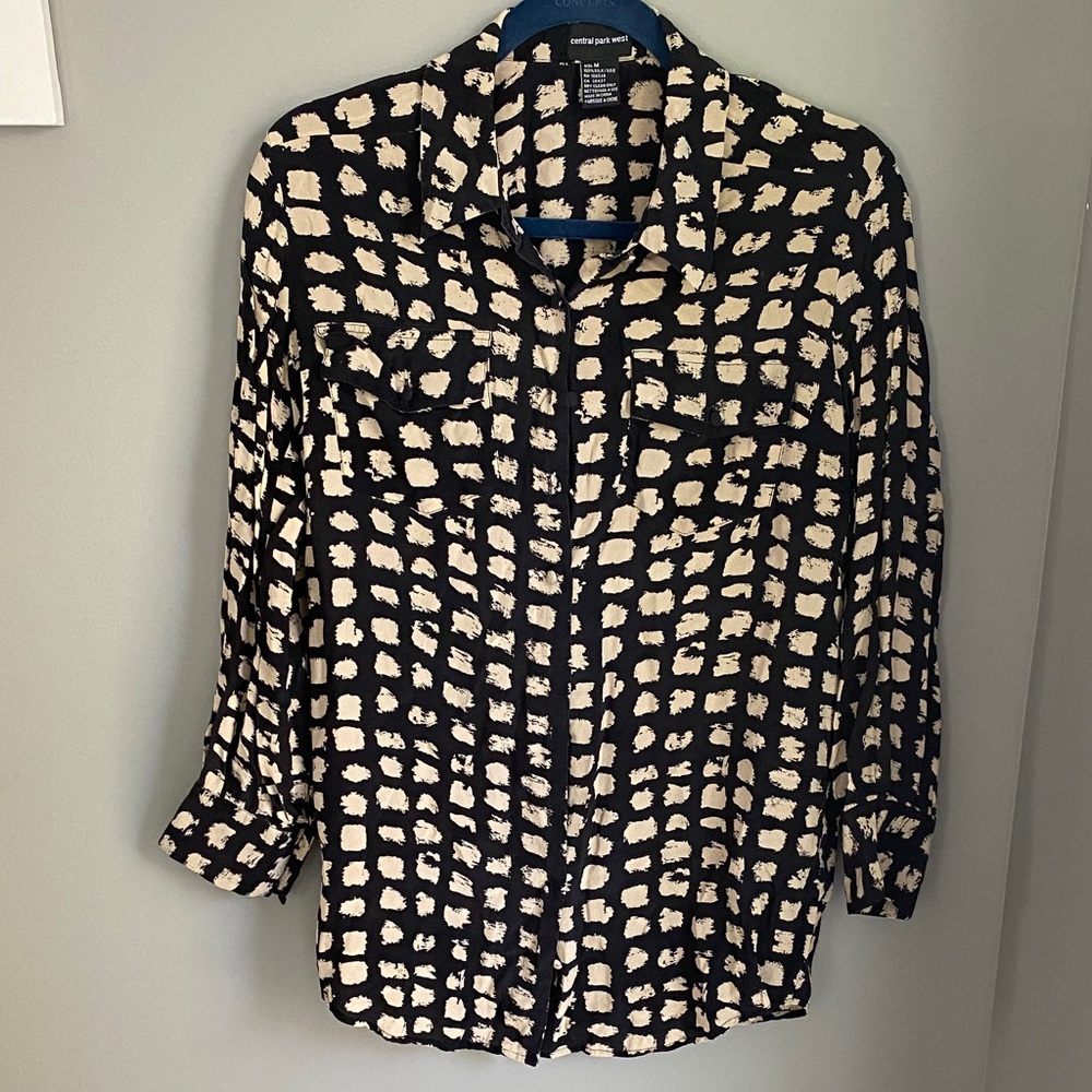 075. 100% silk Stylish Black and Cream Women's Top